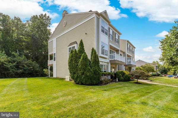 1010 CRESTMONT DR, Mantua, NJ 08051