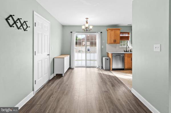 160 BILLOWS DR, Mount Royal, NJ 08061