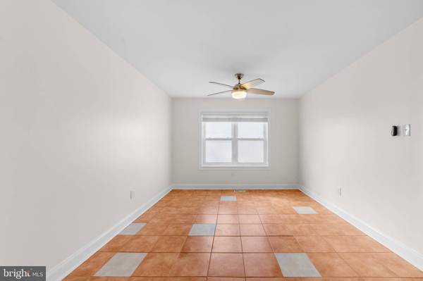 360 JUNIPER ST, Marlton, NJ 08053