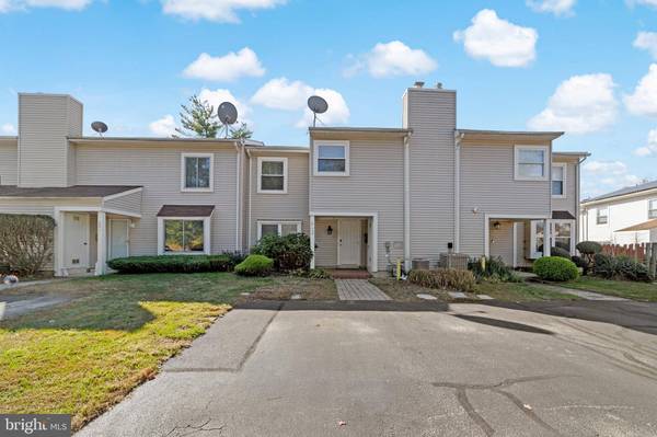 360 JUNIPER ST, Marlton, NJ 08053