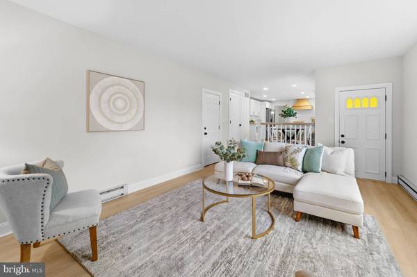 503 VALLEY RUN DR, Cherry Hill, NJ 08002