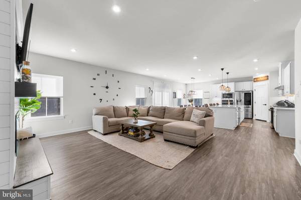 19 GRANDE BLVD, Tabernacle, NJ 08088