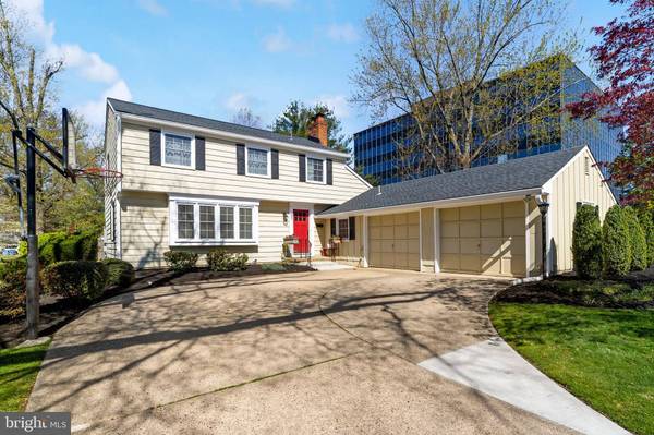 60 PINE VALLEY RD, Cherry Hill, NJ 08034