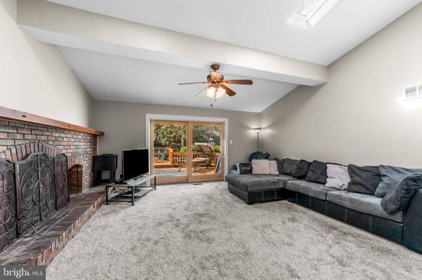 820 LAKE AVE, Woodbury Heights, NJ 08097