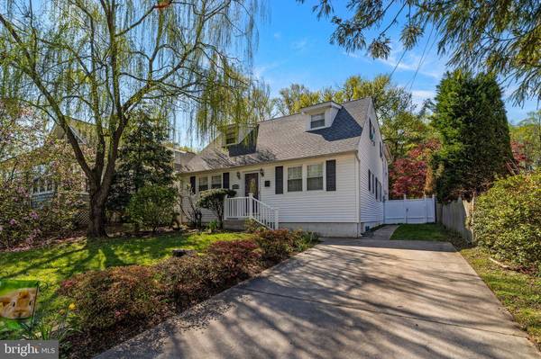 820 LAKE AVE, Woodbury Heights, NJ 08097