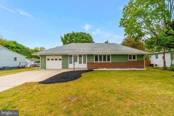 176 AXTELL AVE, Vineland, NJ 08360