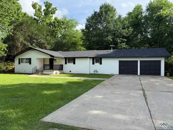 1012 PREMIER RD, Longview, TX 75604