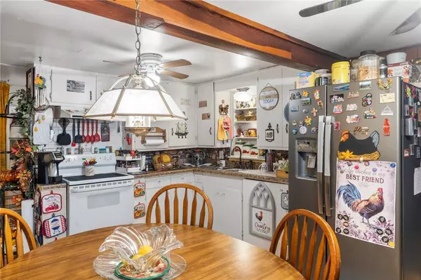 208 W Sycamore St, Fayetteville, AR 72703