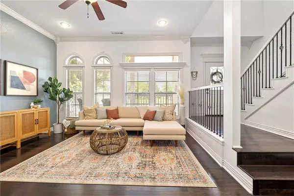 619 N Rupple Rd, Fayetteville, AR 72704