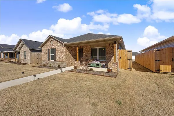3175 Saline Aly, Fayetteville, AR 72701