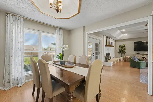 2612 W Chateau Dr, Rogers, AR 72758