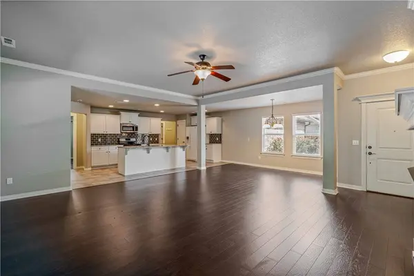 5044 E Talon Trl, Fayetteville, AR 72701