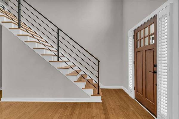 6231 Spring Lake DR, Flowery Branch, GA 30542