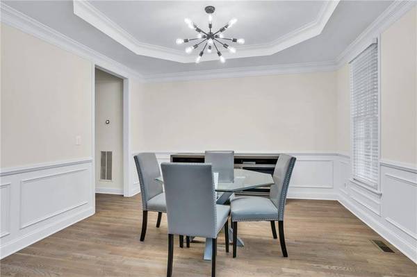 870 River Cliff CT, Suwanee, GA 30024