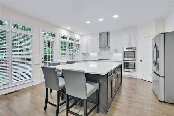 870 River Cliff CT, Suwanee, GA 30024