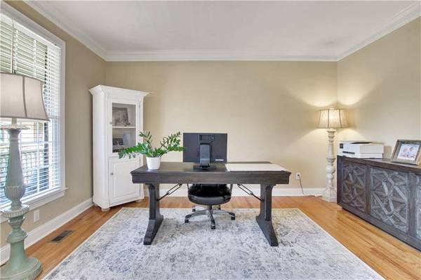 4665 Spring Wood TRCE, Cumming, GA 30041