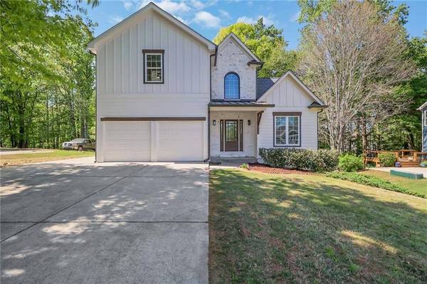 6259 Spring Lake DR, Flowery Branch, GA 30542