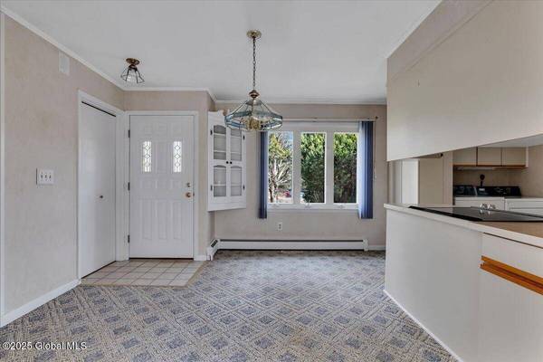 3593 Guilderland Avenue, Rotterdam, NY 12306