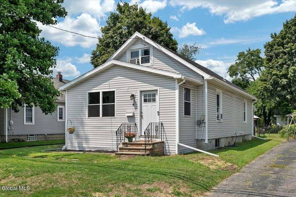 9 Ahl Avenue, Colonie, NY 12205