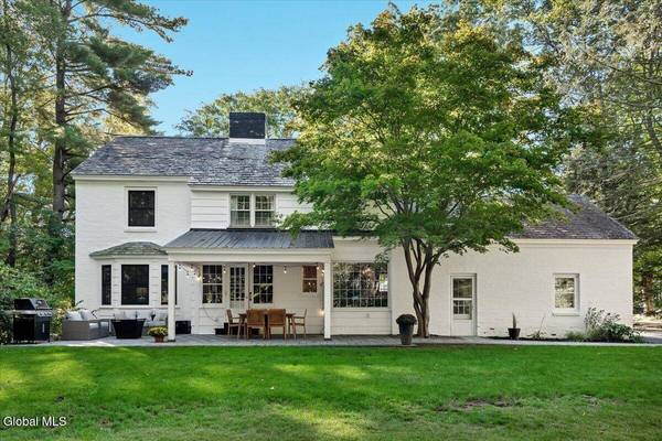 2267 Algonquin Road Road, Niskayuna, NY 12309