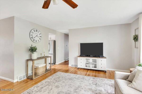 87 Tampa Avenue, Albany, NY 12203