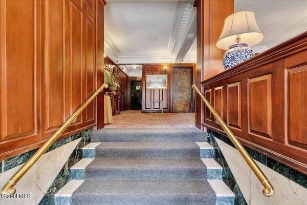 399 State Street #APT 805, Albany, NY 12210