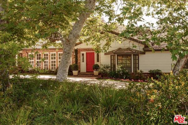 5128 Oakwood Ave, La Canada Flintridge, CA 91011