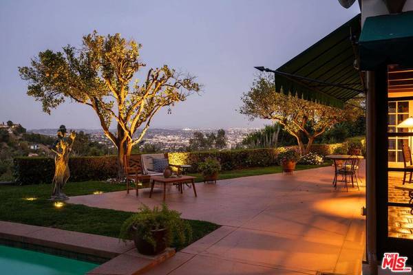 2660 Larmar Rd, Los Angeles, CA 90068