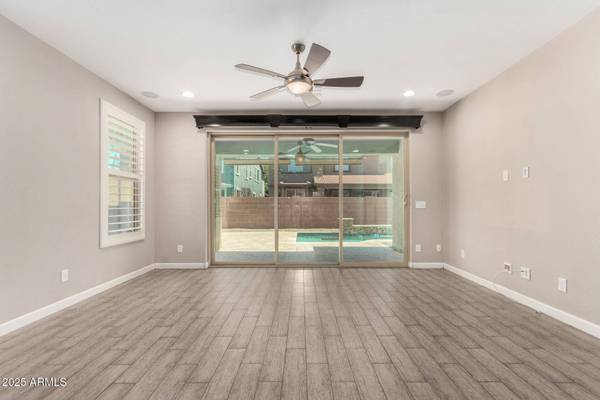 4229 E MESQUITE Street, Gilbert, AZ 85296