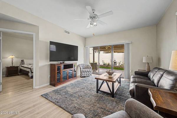 5445 E MCKELLIPS Road #21, Mesa, AZ 85215