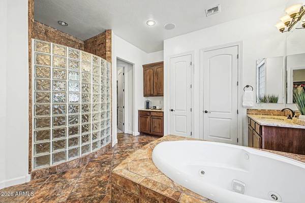 20184 E STONECREST Drive, Queen Creek, AZ 85142