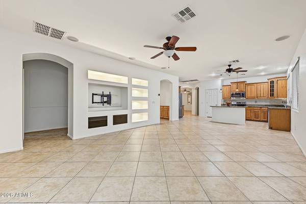 4328 W POWELL Drive, New River, AZ 85087