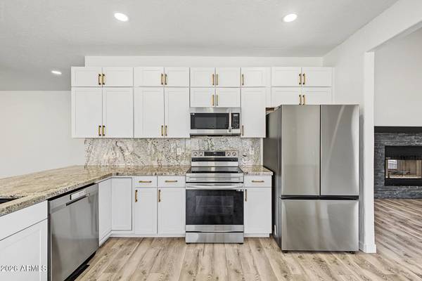 1232 E GRANADA Street, Mesa, AZ 85203