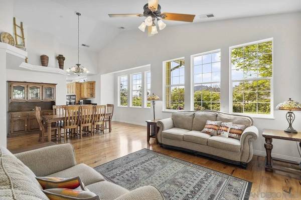 3232 N Twin Oaks Valley Rd, San Marcos, CA 92069