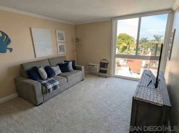 3050 Rue Dorleans #470, San Diego, CA 92110