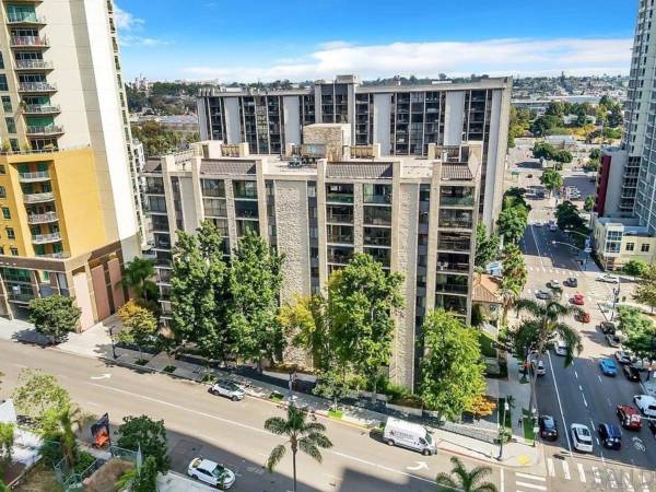 1333 8Th Ave #407, San Diego, CA 92101