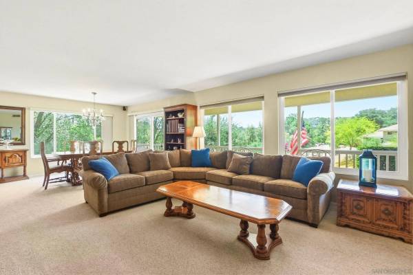 10020 Sage Hill, Escondido, CA 92026