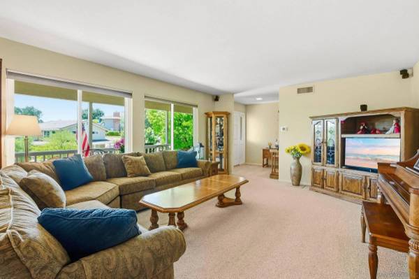 10020 Sage Hill, Escondido, CA 92026
