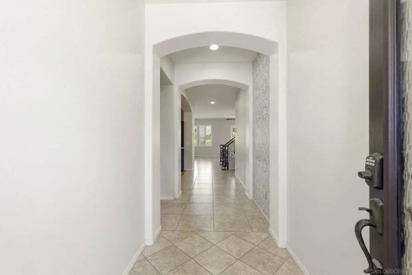 1671 Shircliffe St, Chula Vista, CA 91913