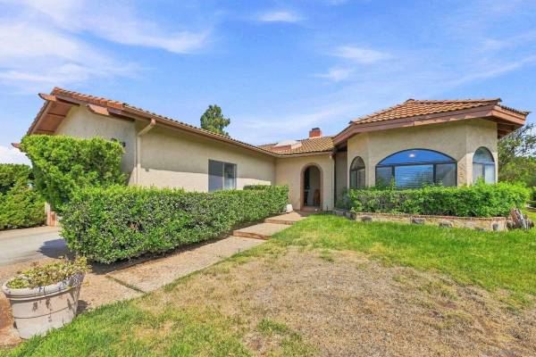 30136 Rolling Hills, Valley Center, CA 92082