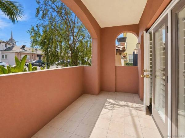 3964 Richmond, San Diego, CA 92103