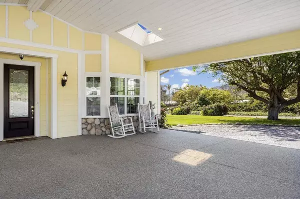 3232 N Twin Oaks Valley Rd, San Marcos, CA 92069