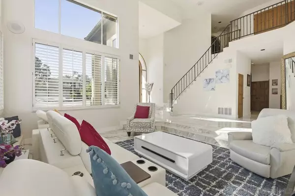 10405 White Birch Dr, San Diego, CA 92131