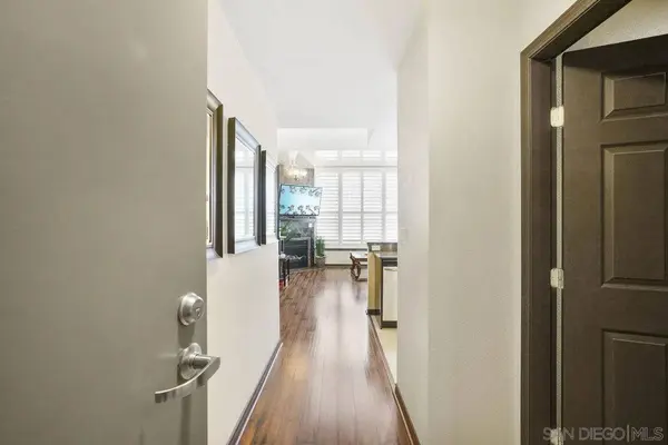 1240 India St #104, San Diego, CA 92101