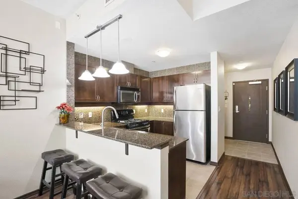 1240 India St #104, San Diego, CA 92101