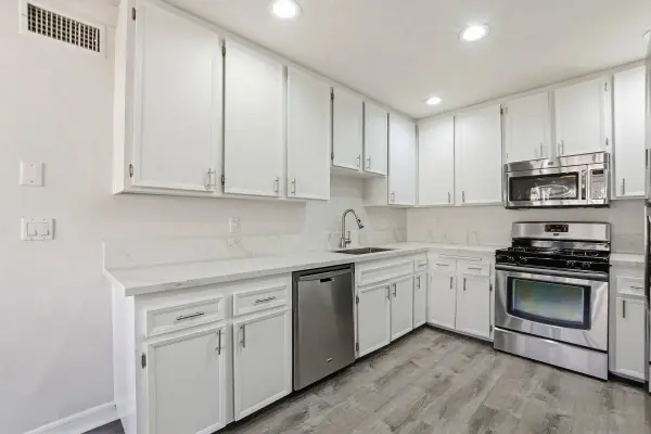 10794 Jeanne Ter #E, Santee, CA 92071