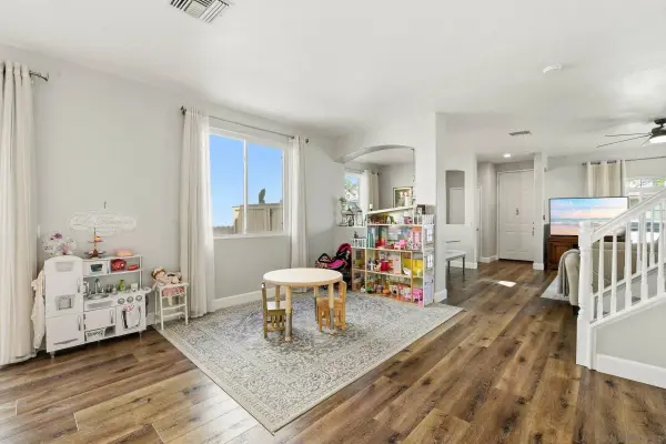 1942 Parker Mountain, Chula Vista, CA 91913