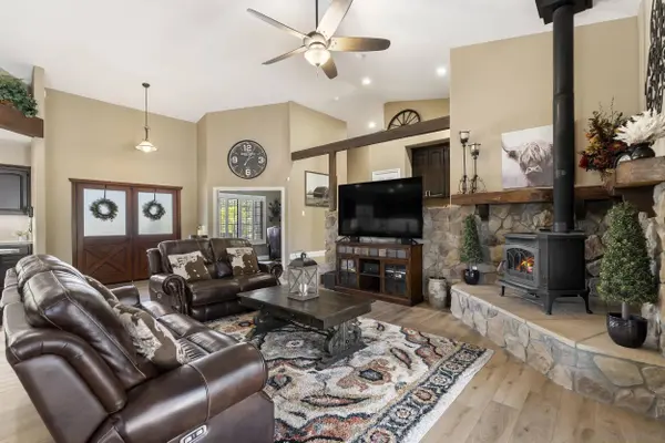 1677 Rancho Judith, Alpine, CA 91901