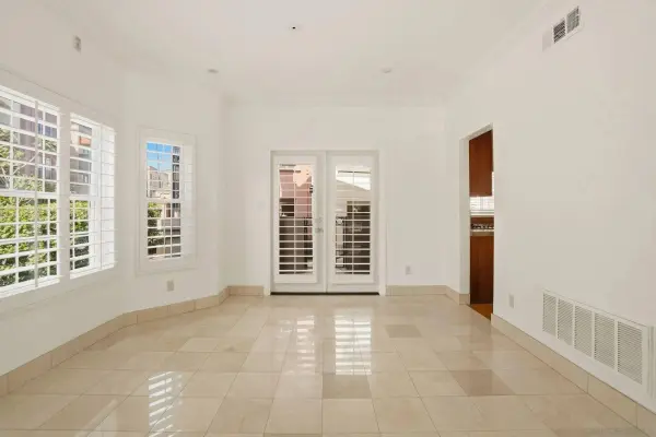 3964 Richmond, San Diego, CA 92103