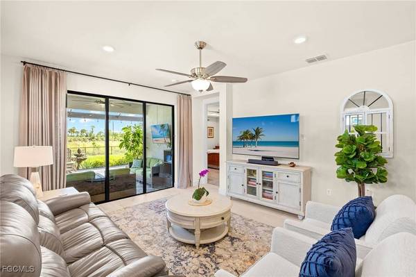 20040 Kingmont DR, Estero, FL 33928